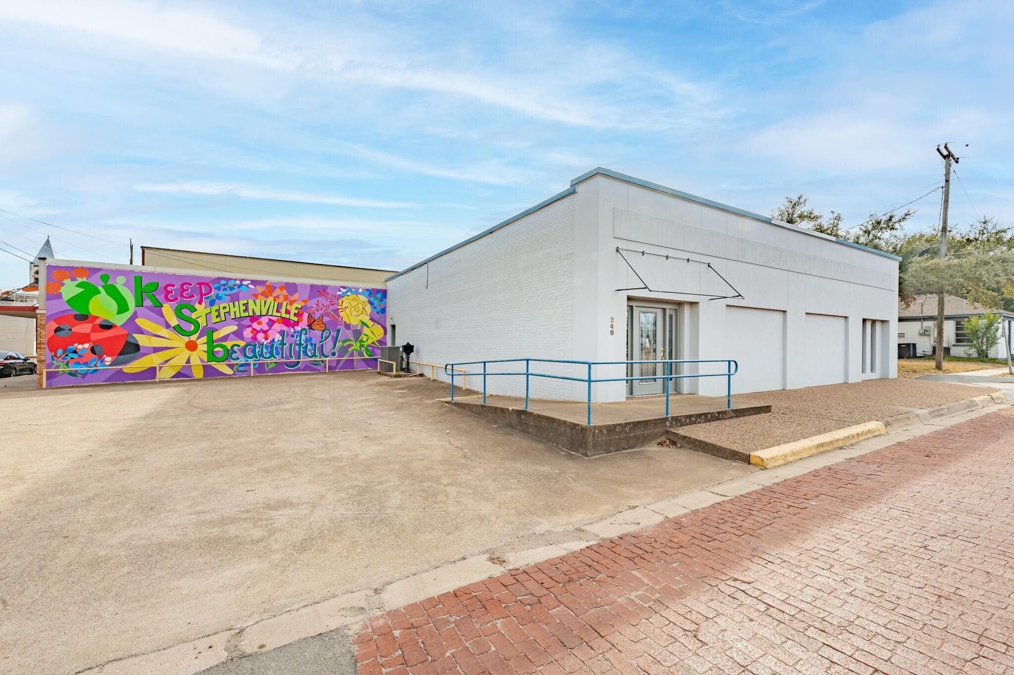 240 W Green St, Stephenville, TX for sale Primary Photo- Image 1 of 30