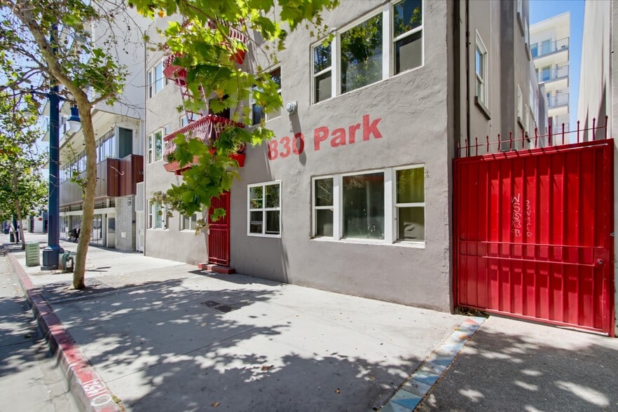 830 Park Blvd, San Diego, CA for sale - Building Photo - Image 2 of 9