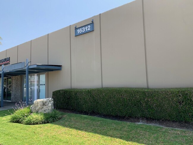 More details for 16312 Garfield Ave, Paramount, CA - Industrial for Lease