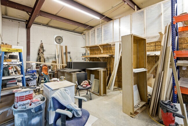 Plus de détails pour 961 Shallowford Rd NE, Kennesaw, GA - Industriel à vendre