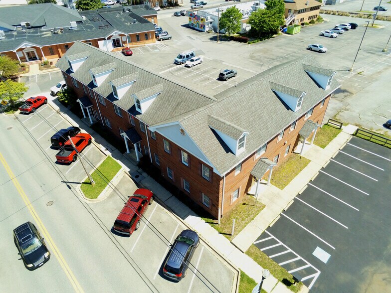 108 Lagrange Ave, La Plata, MD à vendre - Aérien - Image 2 de 36