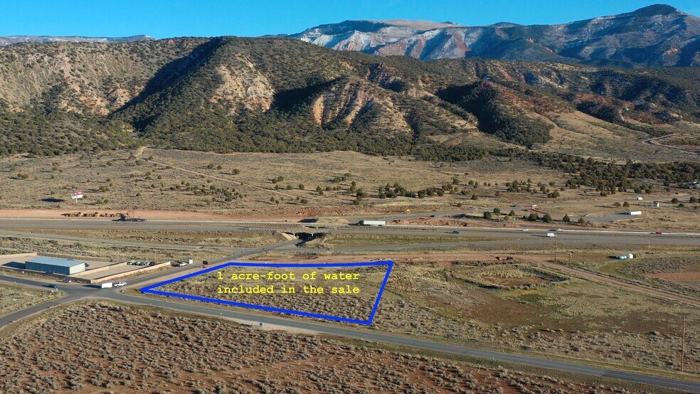 2 Acres I-15 Exit, Cedar City, UT à vendre - Photo du bâtiment - Image 2 de 25