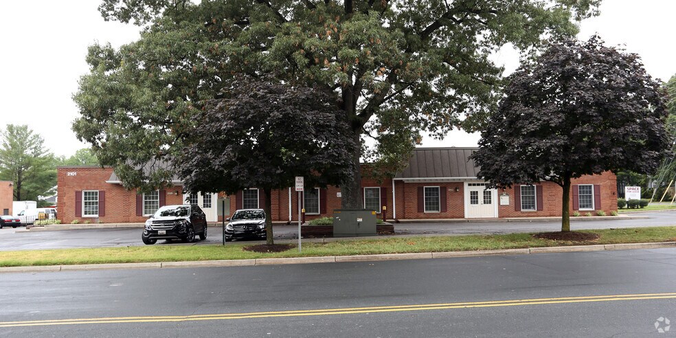2101 Baldwin Ave, Crofton, MD à louer - Photo du bâtiment - Image 2 de 5