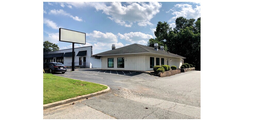 570 Cobb Pky, Marietta, GA à louer - Photo du bâtiment - Image 2 de 5