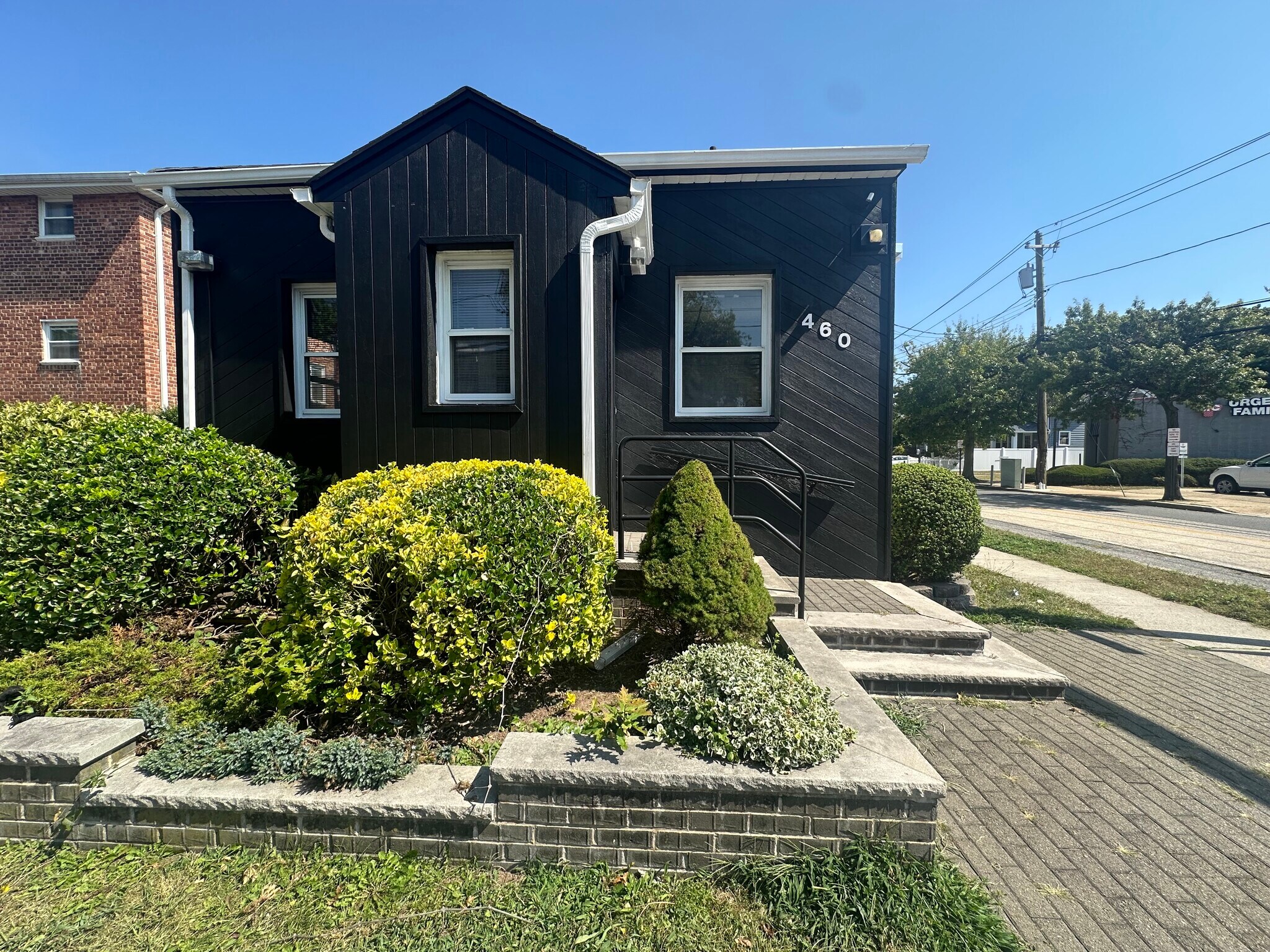 460 Atlantic Ave, East Rockaway, NY à louer Photo du bâtiment- Image 1 de 8