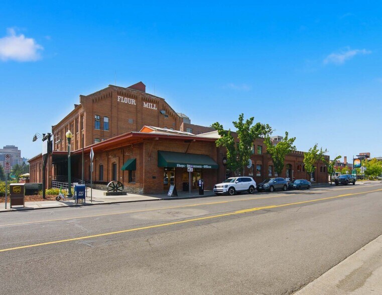 621 W Mallon Ave, Spokane, WA à vendre - Photo du bâtiment - Image 2 de 8