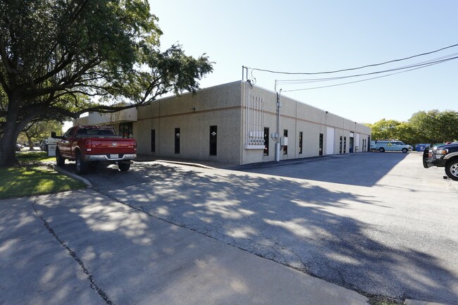 More details for 2211 Denton Dr, Austin, TX - Industrial for Lease