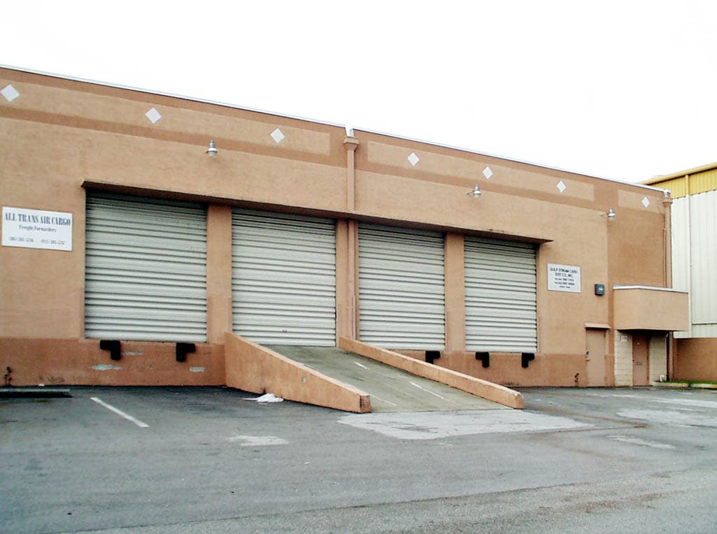 7748-7858 NW 71st St, Miami, FL for lease Primary Photo- Image 1 of 3
