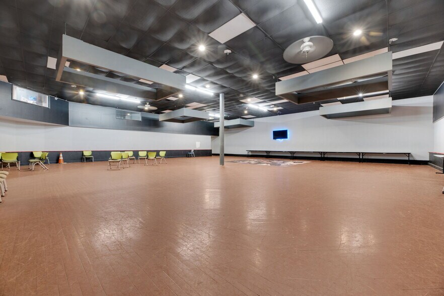 3100 Branch Ave, Temple Hills, MD à louer - Photo du bâtiment - Image 3 de 53