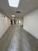 164 Westford Rd, Tyngsborough, MA for lease Interior Photo- Image 2 of 4
