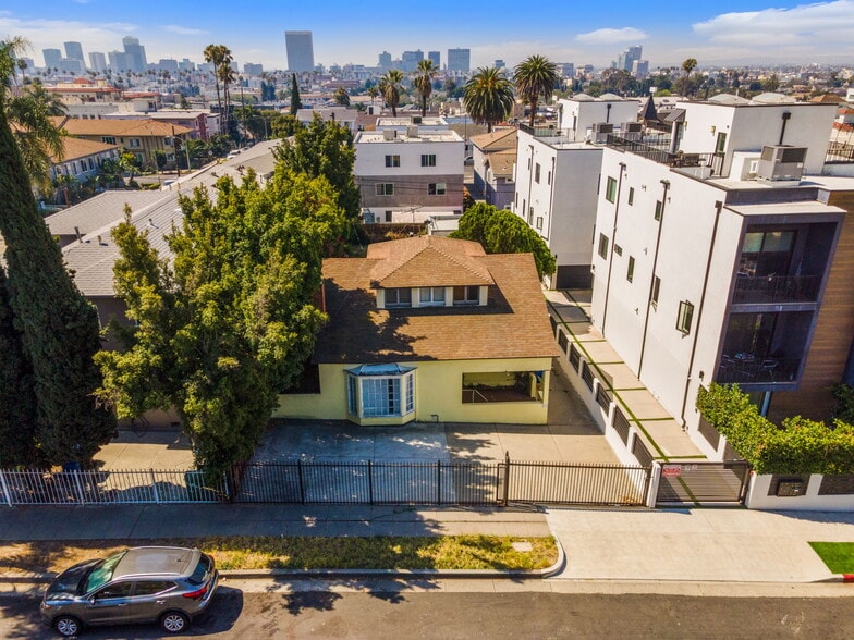 4458 Maplewood Ave, Los Angeles, CA for sale - Building Photo - Image 3 of 38
