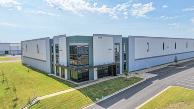 2405 Innovation Loop, Youngsville, NC à louer Photo intérieure- Image 1 de 3