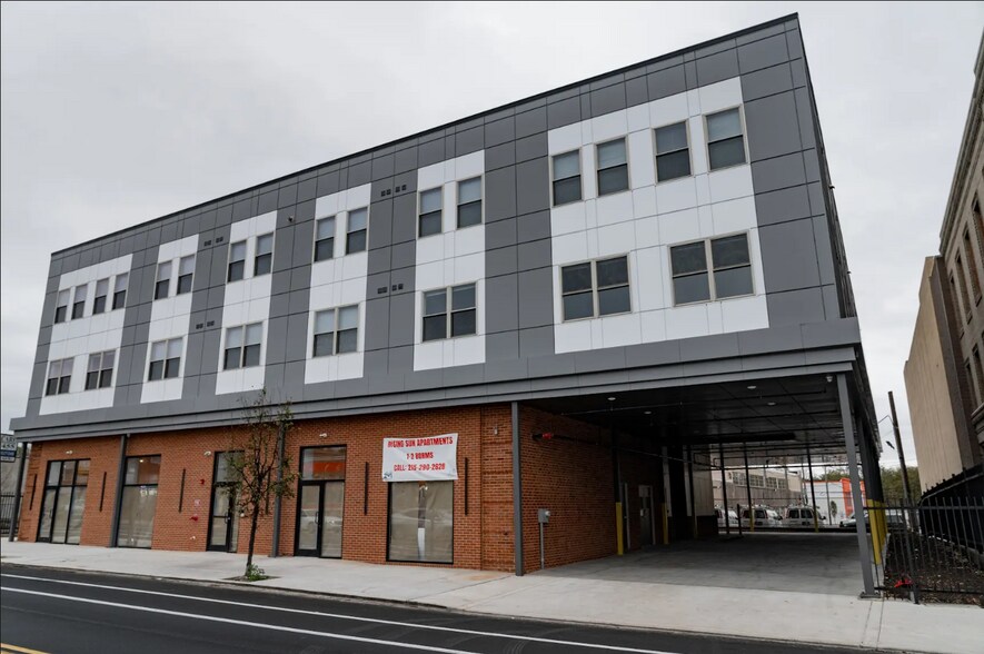 7248 Rising Sun Ave, Philadelphia, PA à louer - Photo du bâtiment - Image 2 de 11