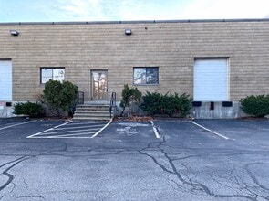 271 Salem St, Woburn, MA à louer Photo intérieure- Image 1 de 6