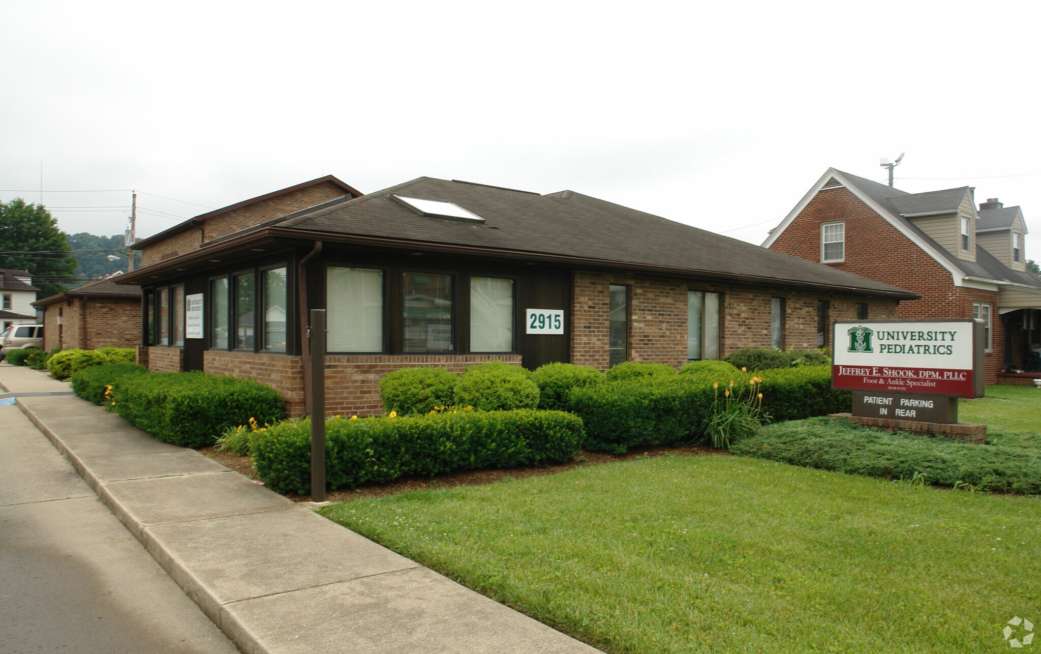 2915 3rd Ave, Huntington, WV for sale Primary Photo- Image 1 of 12