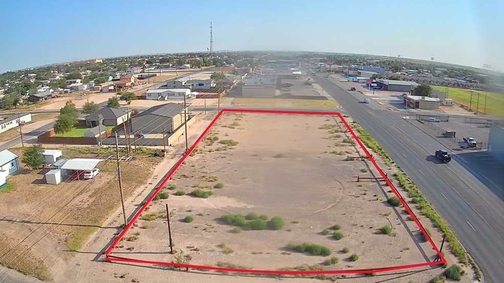 910 S Main St, Seminole, TX for sale - Aerial - Image 3 of 4