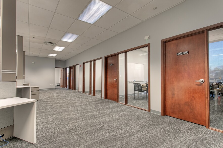 1103 Allen Dr, Milford, OH for lease - Building Photo - Image 3 of 4