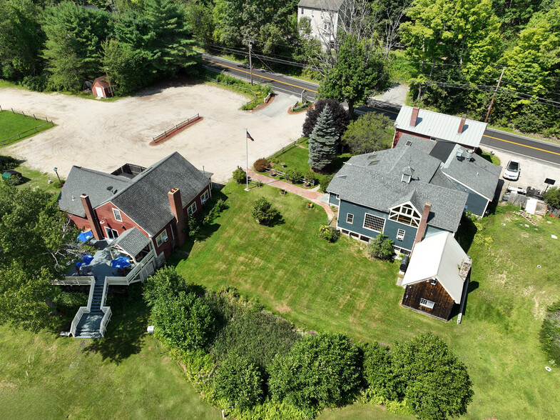 35 Mont Vernon Rd, New Boston, NH à vendre - Photo du bâtiment - Image 2 de 9