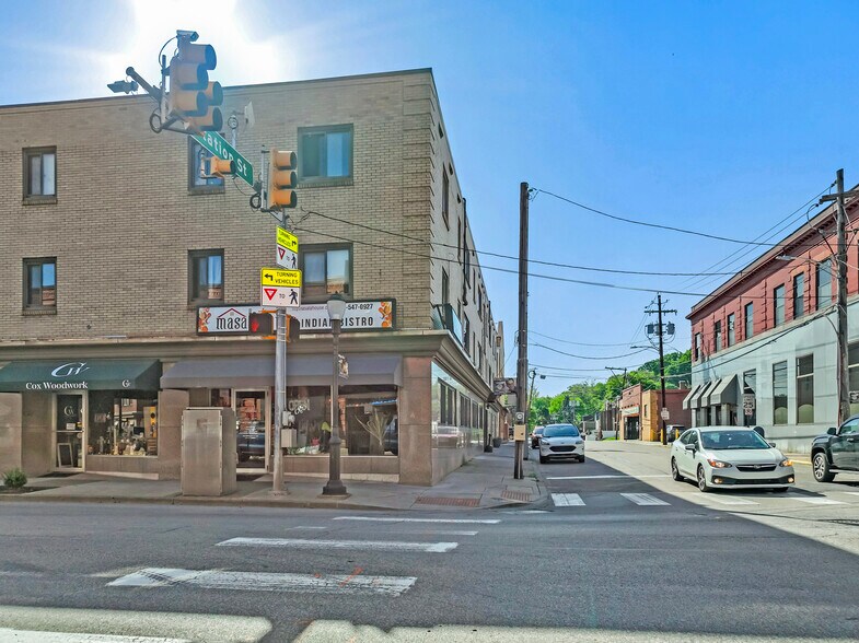 500 Washington Ave, Bridgeville, PA à louer - Photo du bâtiment - Image 2 de 8