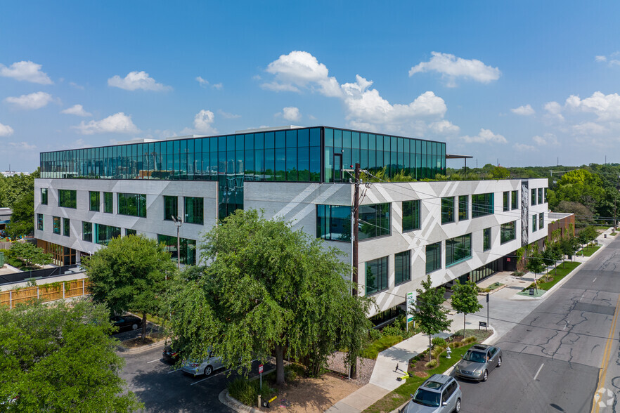 2043 S Lamar Blvd, Austin, TX for lease - Building Photo - Image 1 of 12