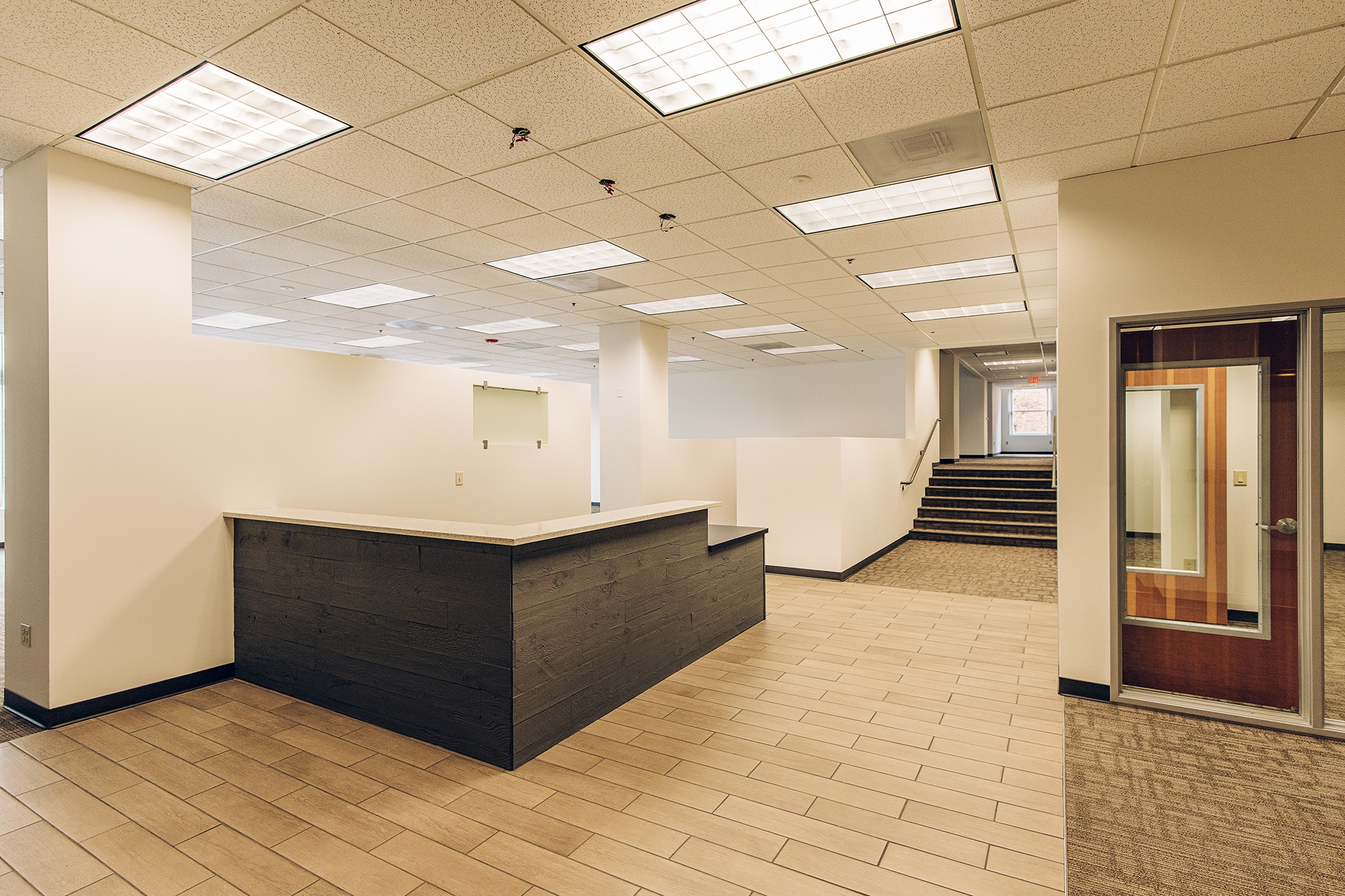 715-719 SW Morrison St, Portland, OR for lease Interior Photo- Image 1 of 6