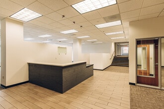 715-719 SW Morrison St, Portland, OR for lease Interior Photo- Image 1 of 6