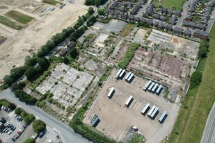 Manston Ln, Leeds WYK - Services immobiliers commerciaux