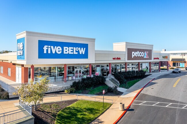 Plus de détails pour 6564 Reisterstown Rd, Baltimore, MD - Commerce de détail à louer