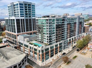 Plus de détails pour 320 Falls St, Greenville, SC - Bureau, Vente au détail à louer