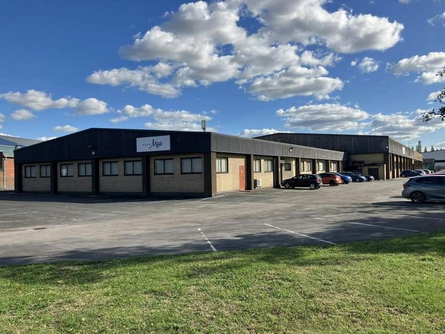 Fields Farm Rd, Nottingham à louer Photo du bâtiment- Image 1 de 6