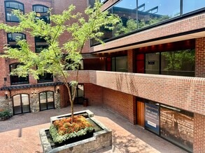 1054-1066 31st St NW, Washington, DC for lease Building Photo- Image 2 of 12