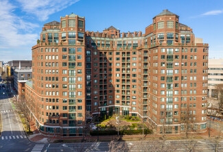 Plus de détails pour 10 Rogers St, Cambridge, MA - Bureau à louer