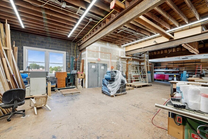 401 State Route 202, Raritan, NJ à vendre - Photo du bâtiment - Image 3 de 24