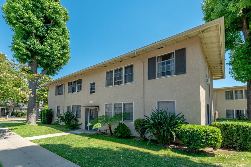 1620 Larch St, Alhambra, CA à vendre - Photo du bâtiment - Image 3 de 29