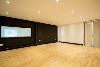 Roden St, Nottingham for lease Interior Photo- Image 2 of 4