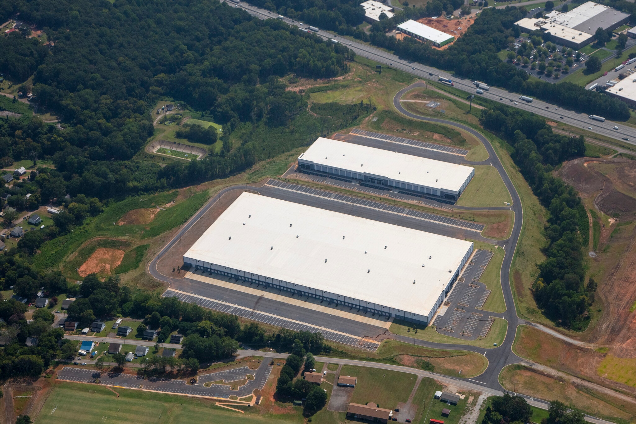 S. Main St, Duncan, SC à louer Photo du bâtiment- Image 1 de 5