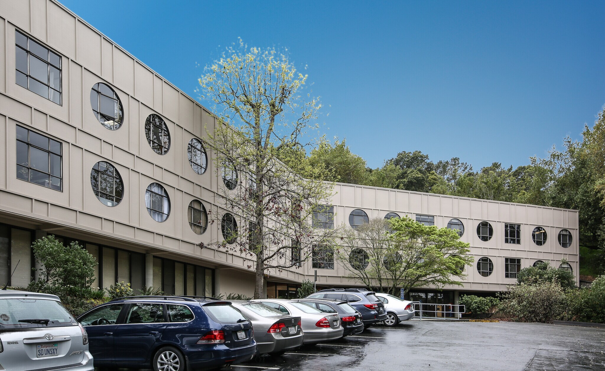 101 Lucas Valley Rd, San Rafael, CA à vendre Photo du bâtiment- Image 1 de 1