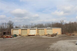 11838 W Akron Canfield Rd, North Jackson OH - Warehouse