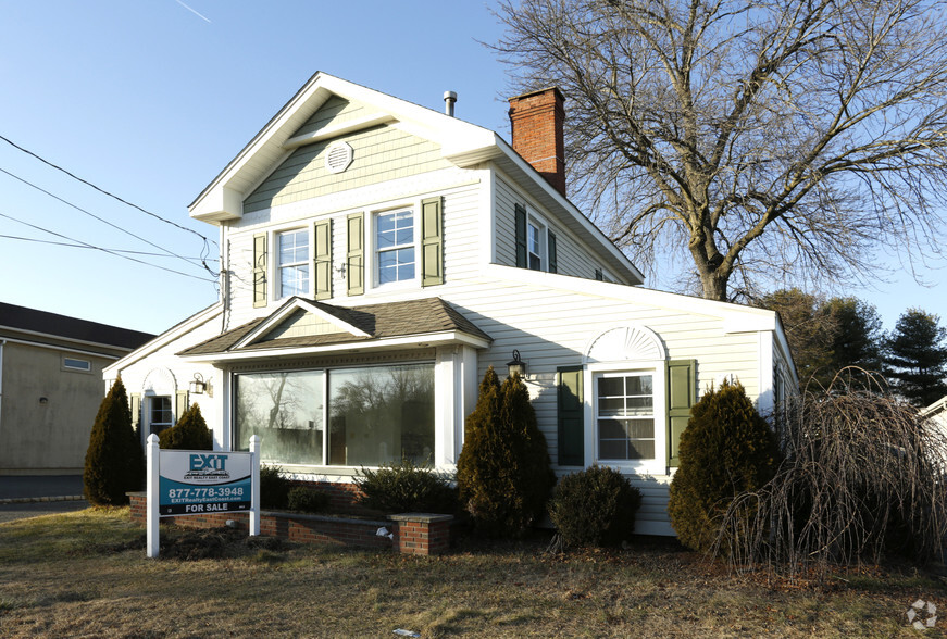 39 Main St, Holmdel, NJ à vendre - Photo principale - Image 1 de 1