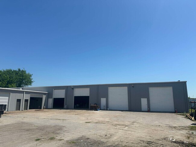 More details for 9941A Rowlett Rd, Houston, TX - Industrial for Lease