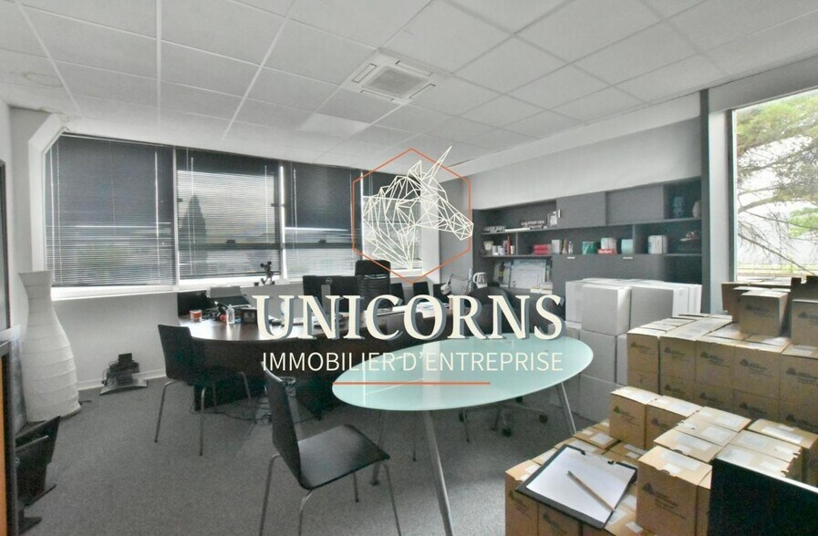 14 Rue André Clou, Toulouse for lease - Interior Photo - Image 3 of 3