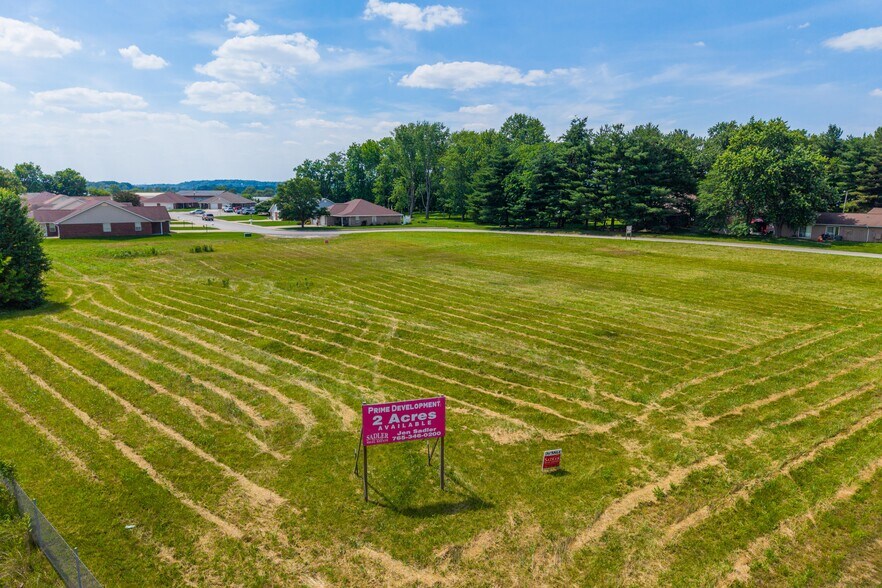 905 Plaza Dr, Martinsville, IN for sale - Building Photo - Image 3 of 45