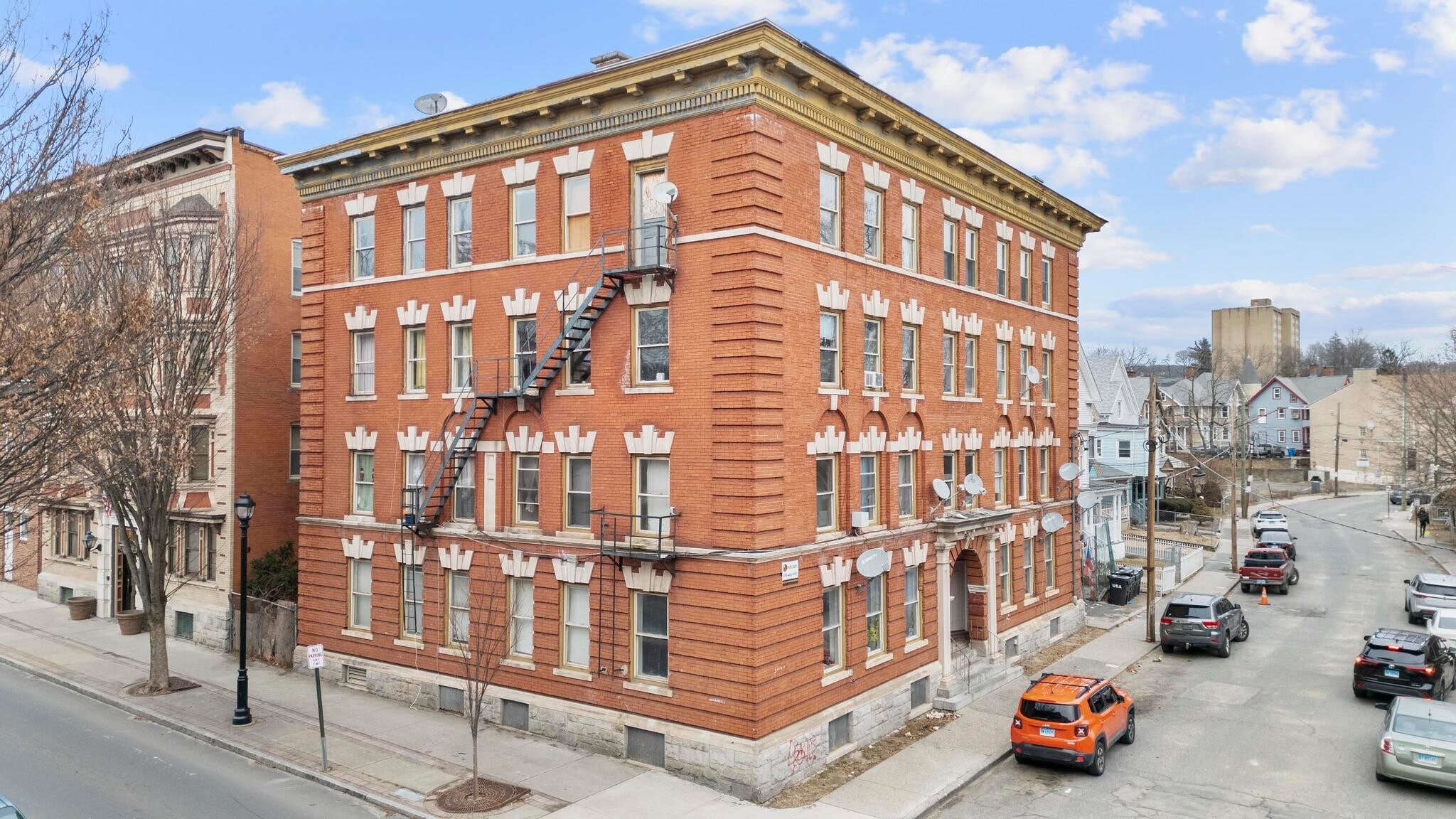 48-50 Mitchell Ave, Waterbury, CT for sale Primary Photo- Image 1 of 10