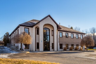 Plus de détails pour 4205 Charlar Dr, Holt, MI - Bureau à vendre