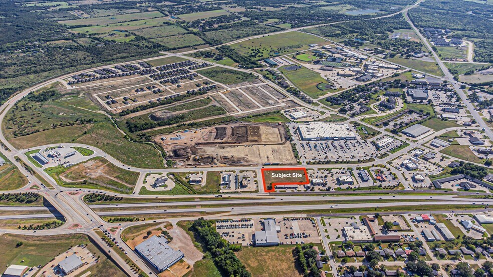 US Hwy 175, Kaufman, TX à vendre - Photo du bâtiment - Image 1 de 6