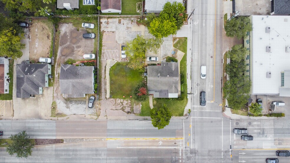2202 Richmond Ave, Houston, TX à vendre - Photo du bâtiment - Image 3 de 18