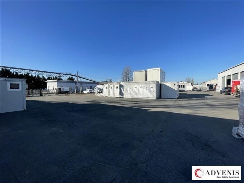 25 Avenue Du Général De Gaulle, Bassens à vendre - Photo du bâtiment - Image 3 de 9