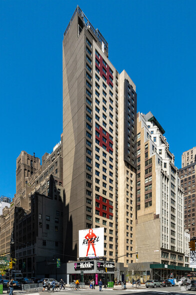 525 8th Ave, New York, NY à vendre - Photo principale - Image 1 de 1