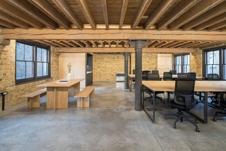 Plus de détails pour 115 Golden Ln, London - Bureau à louer