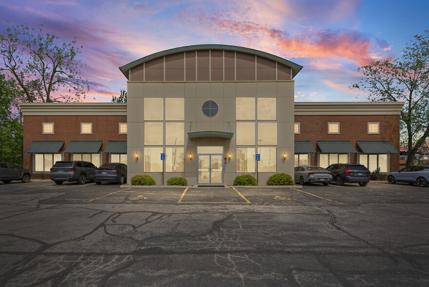 32875 Solon Rd, Solon, OH for lease - Building Photo - Image 3 of 48